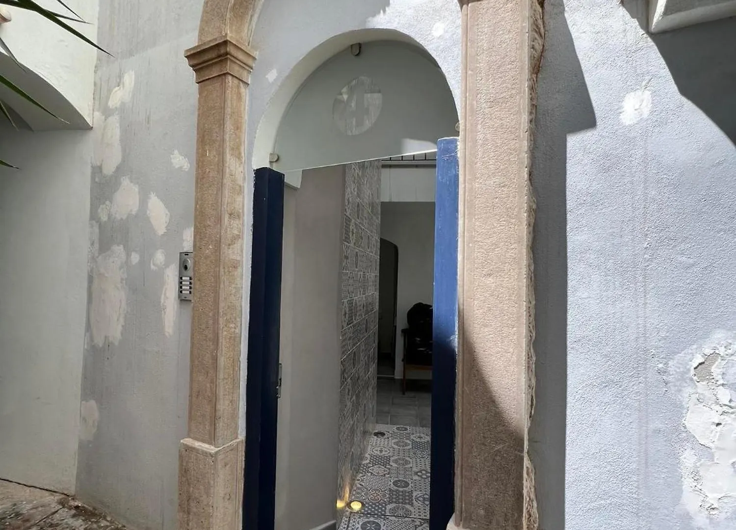 Peaceful 1Br With Shared Terrace At The Nook Apartment Gibraltar Gibraltar
